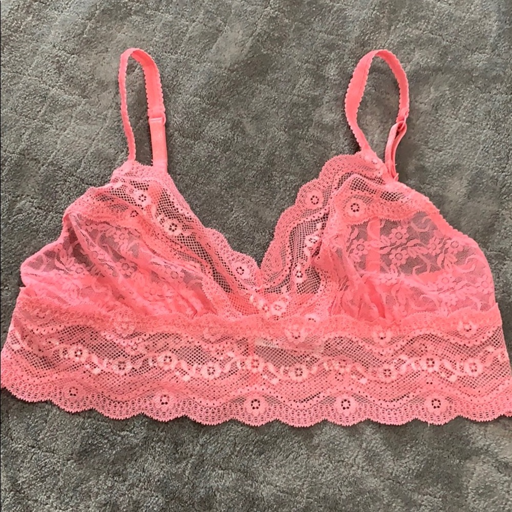 🐰b.tempted lace bralette🐰